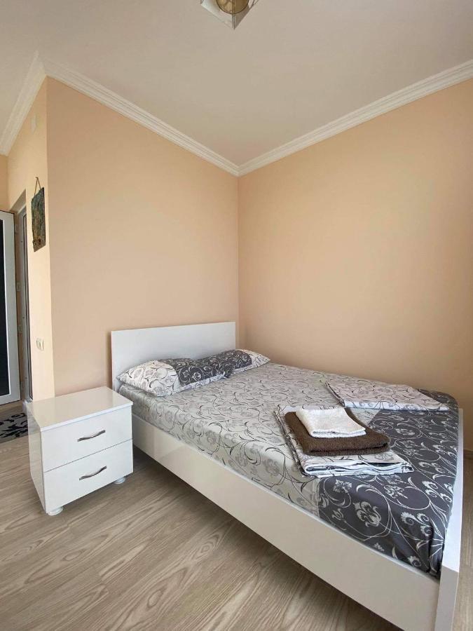 Feride Hotel Makhinjauri Luaran gambar