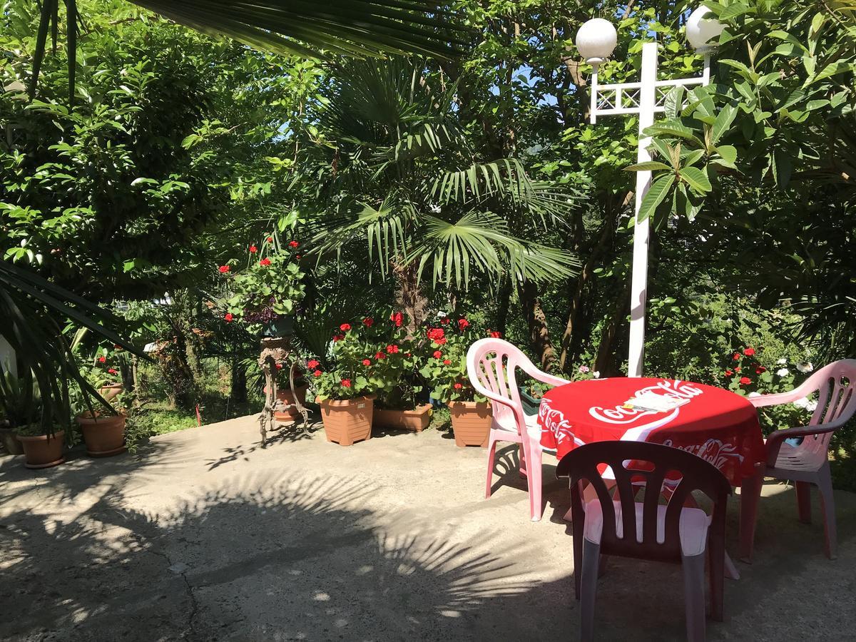 Feride Hotel Makhinjauri Luaran gambar