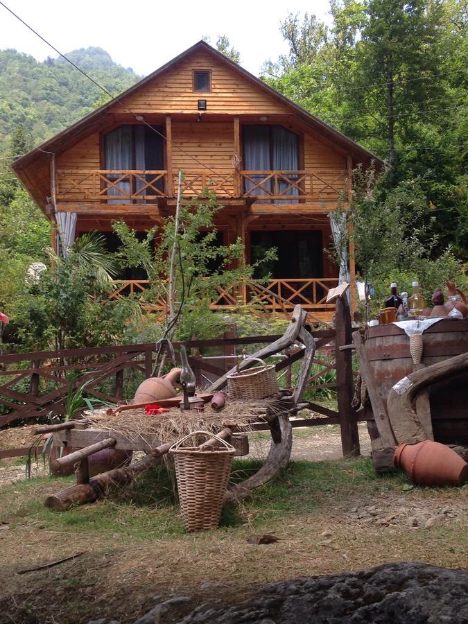 Feride Hotel Makhinjauri Luaran gambar