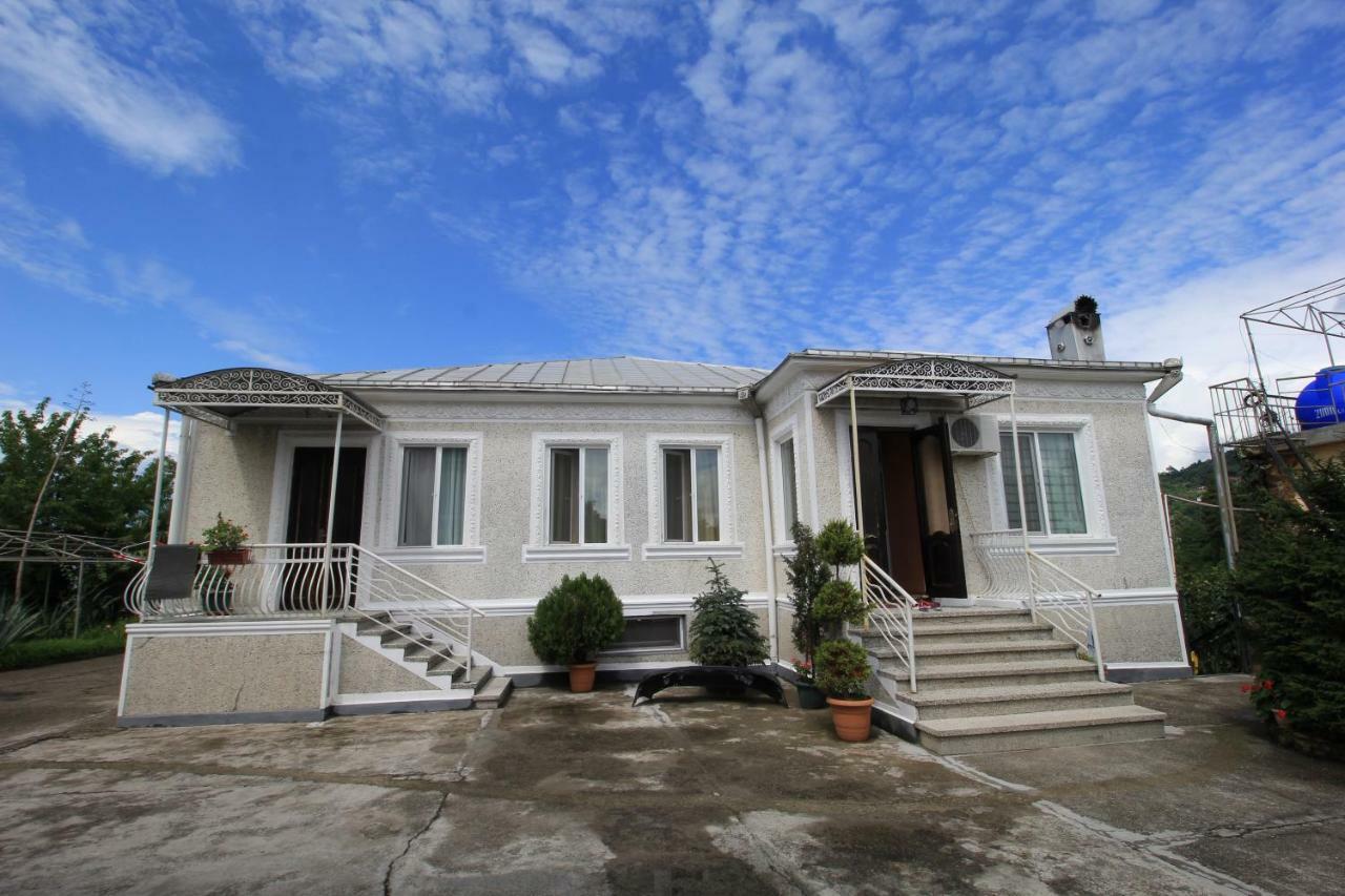 Feride Hotel Makhinjauri Luaran gambar